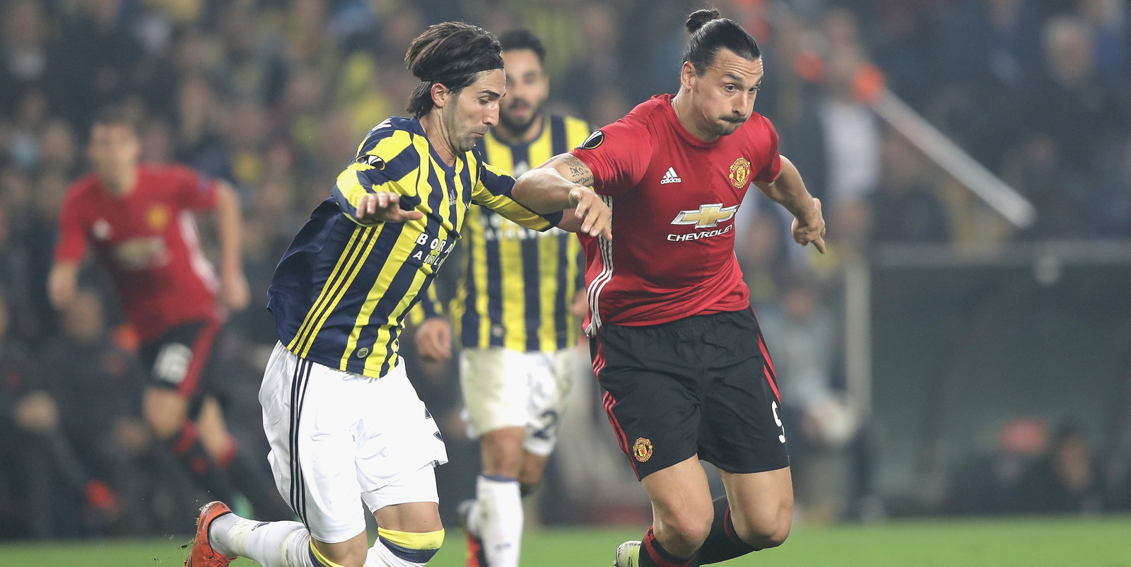 Fenerbahce SK v Manchester United FC - UEFA Europa League
