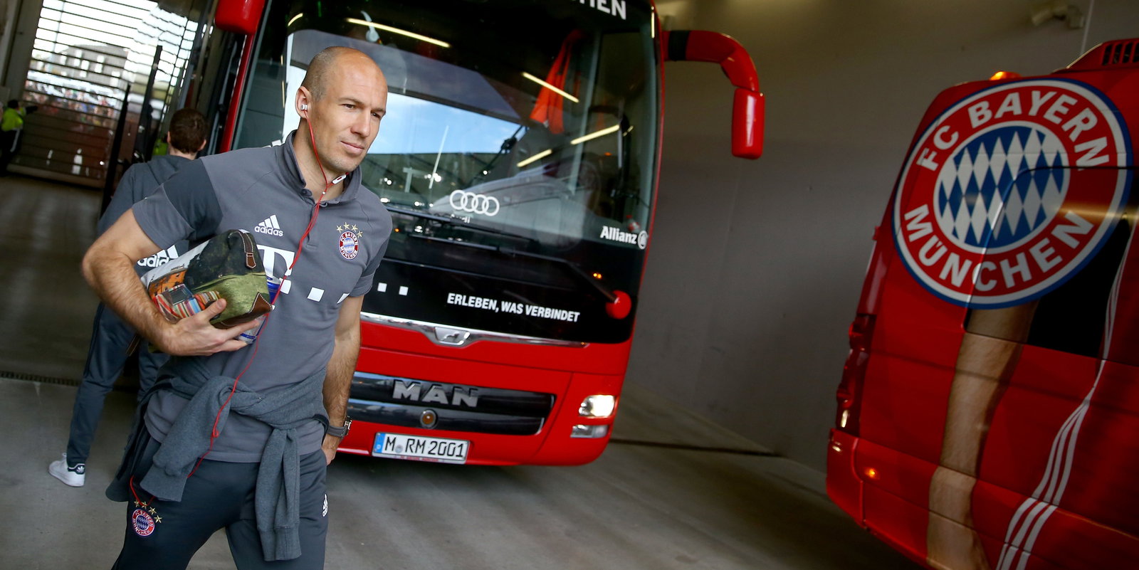 VfL Wolfsburg v Bayern Muenchen - Bundesliga