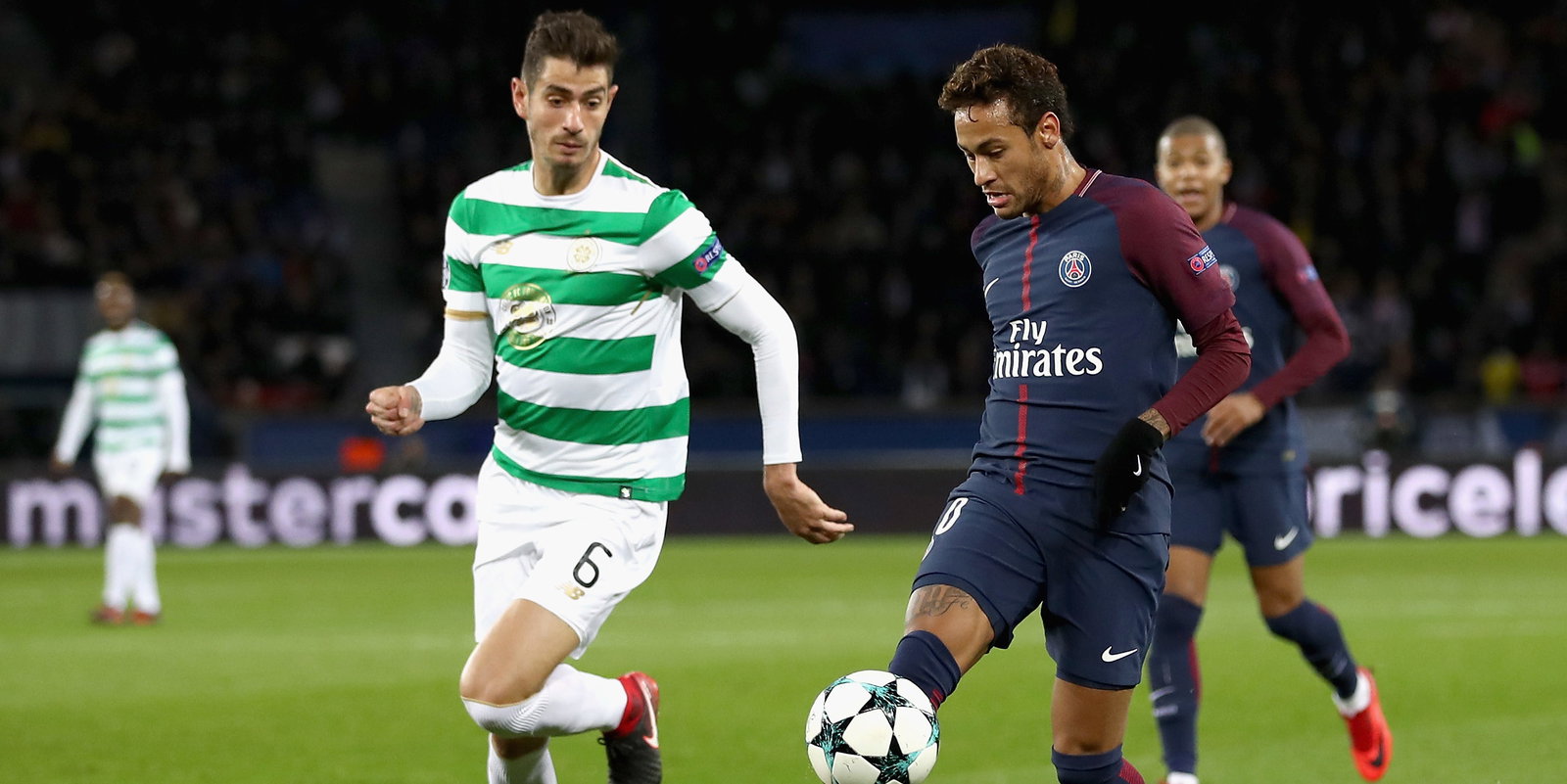 Paris Saint-Germain v Celtic FC - UEFA Champions League