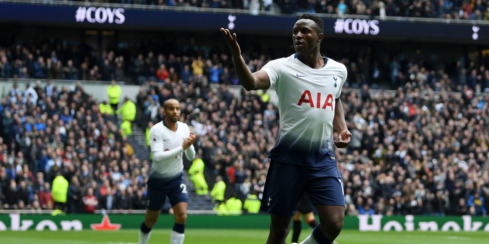 Tottenham Hotspur v Huddersfield Town - Premier League