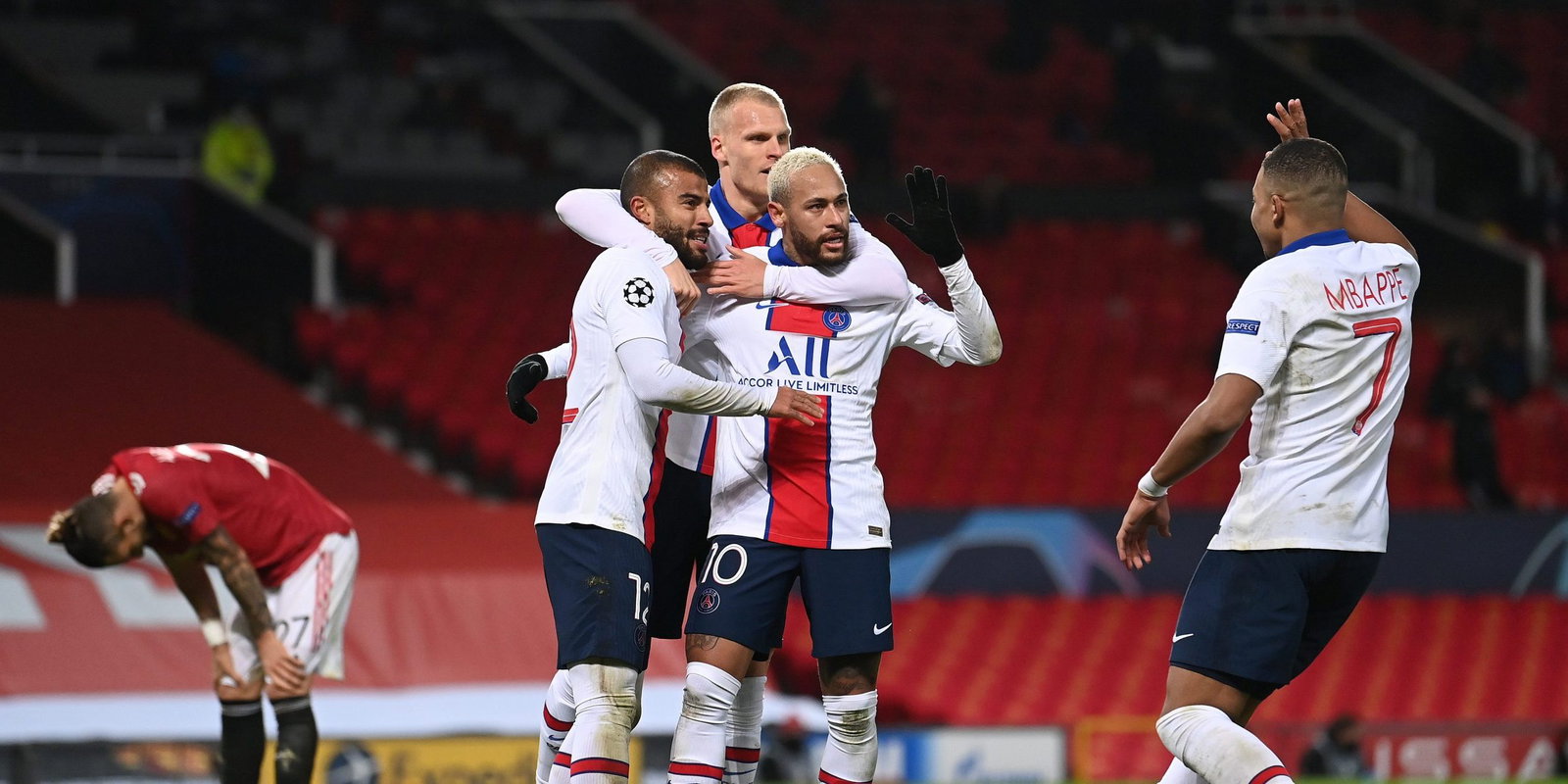 Manchester United v Paris Saint-Germain: Group H - UEFA Champions League