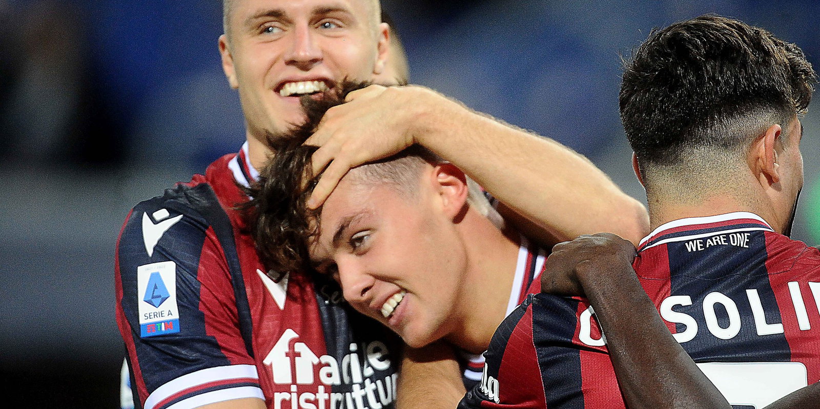Bologna FC v Genoa CFC - Serie A
