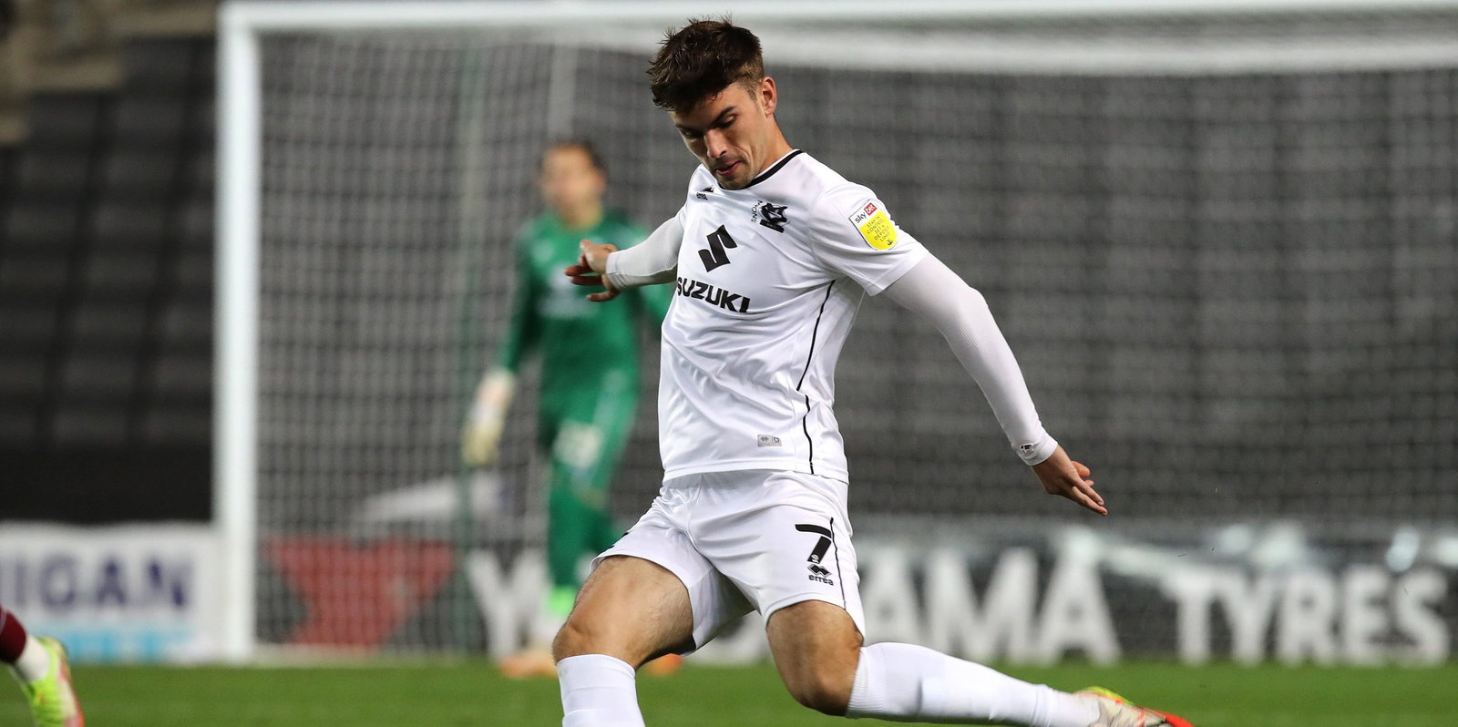 Milton Keynes Dons v Aston Villa U21 - Papa John's Trophy