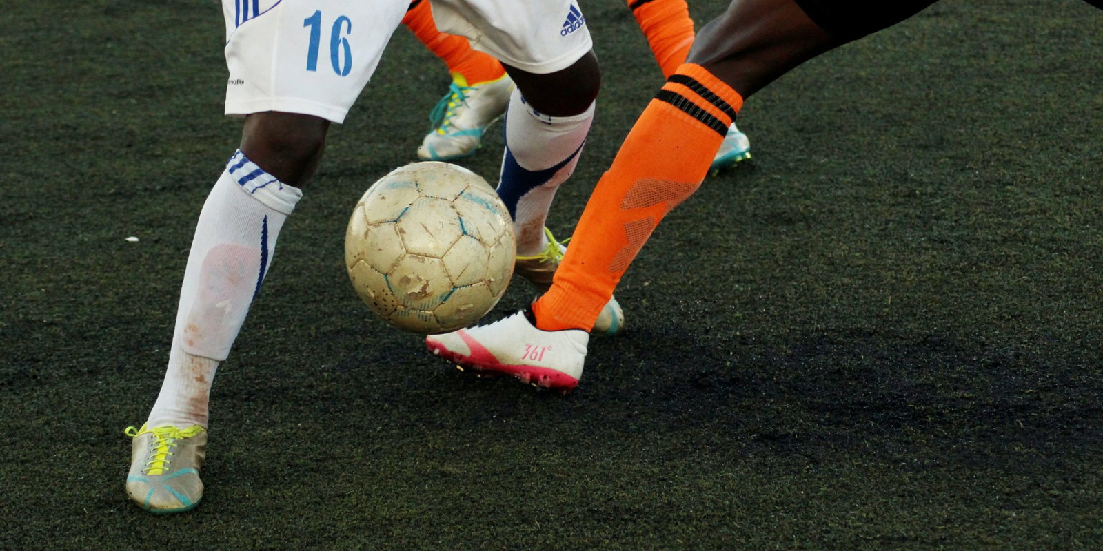 Winning on the pitch and in life: lessons from football strategies that can be useful outside the stadium