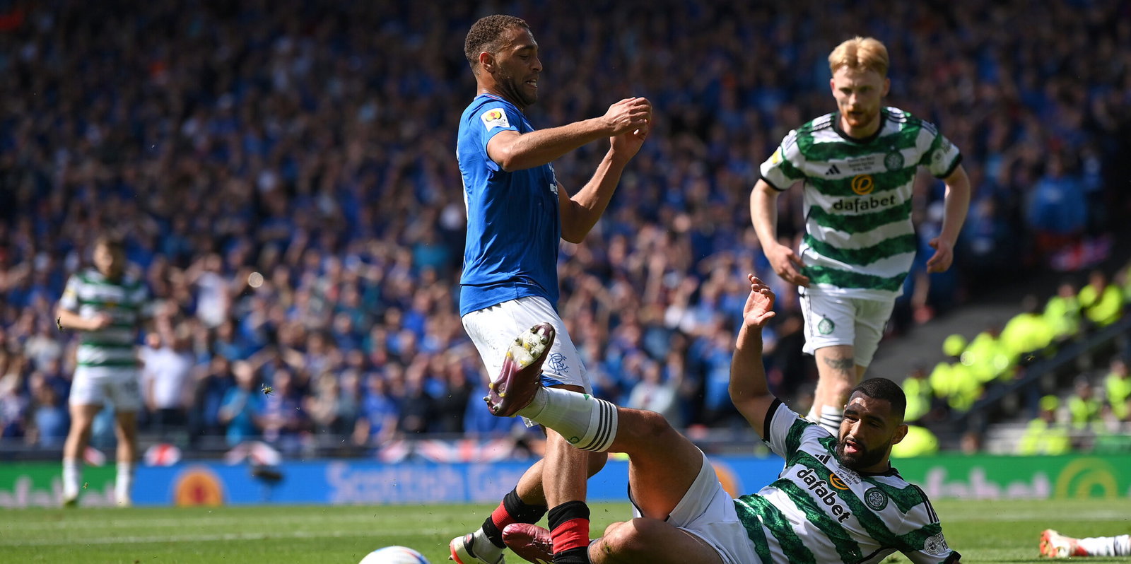 “Asset stripping or investing loadsa cash?” While Celtic get busy in the transfer window, “top striker” Dessers is on his way out of Ibrox