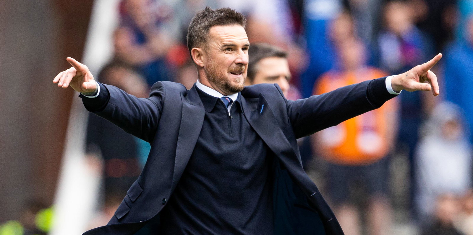 Barry Ferguson thinks Celtic are there for the taking, as he reminisces about the good ol’ days