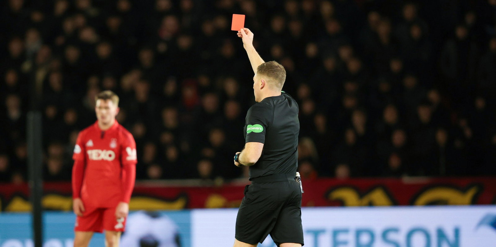 Celtic ‘favourite’ John Beaton loses the plot at Pittodrie, issuing 3 red cards as John McGinn labels ‘Scottish VAR a mess’