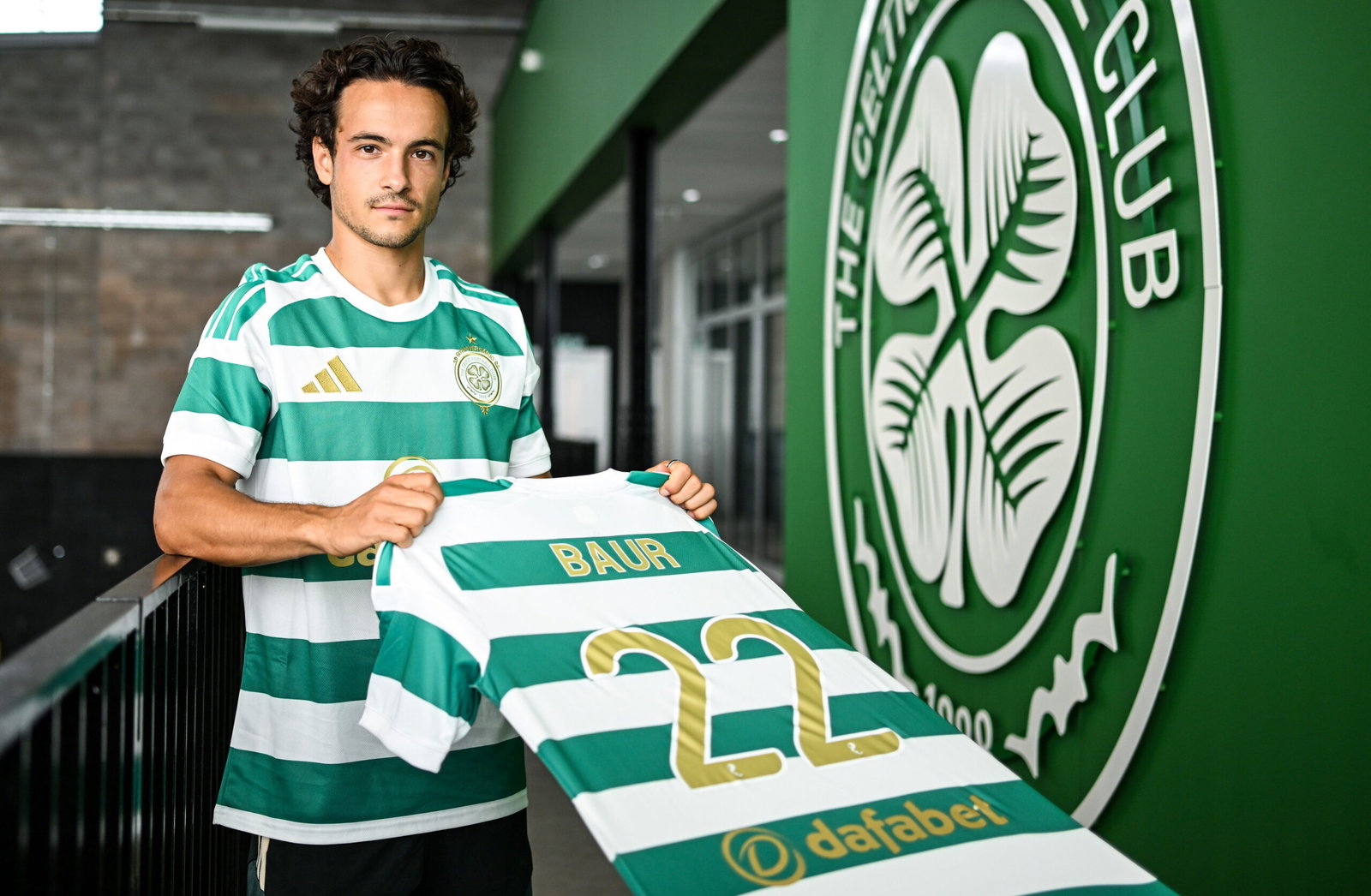 New Celtic Signing Mika Baur