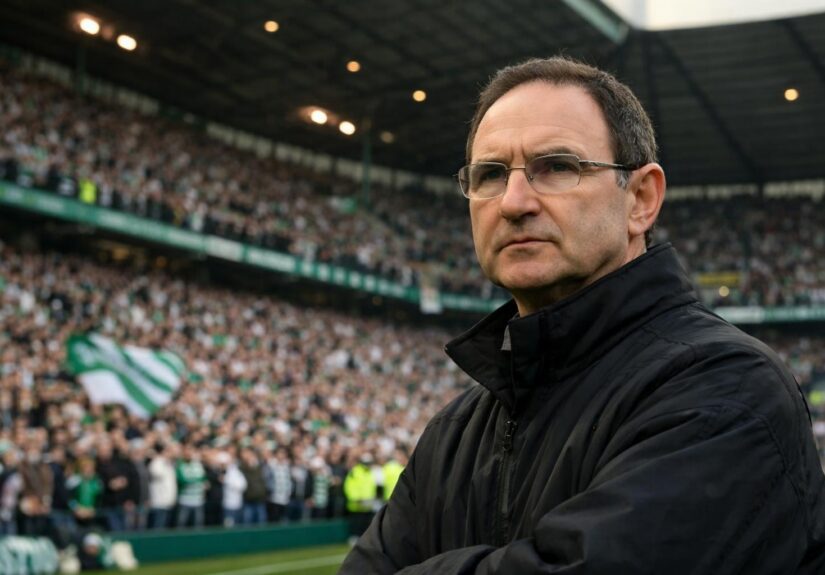 Martin O'Neill with the Celtic Park crowd in the background